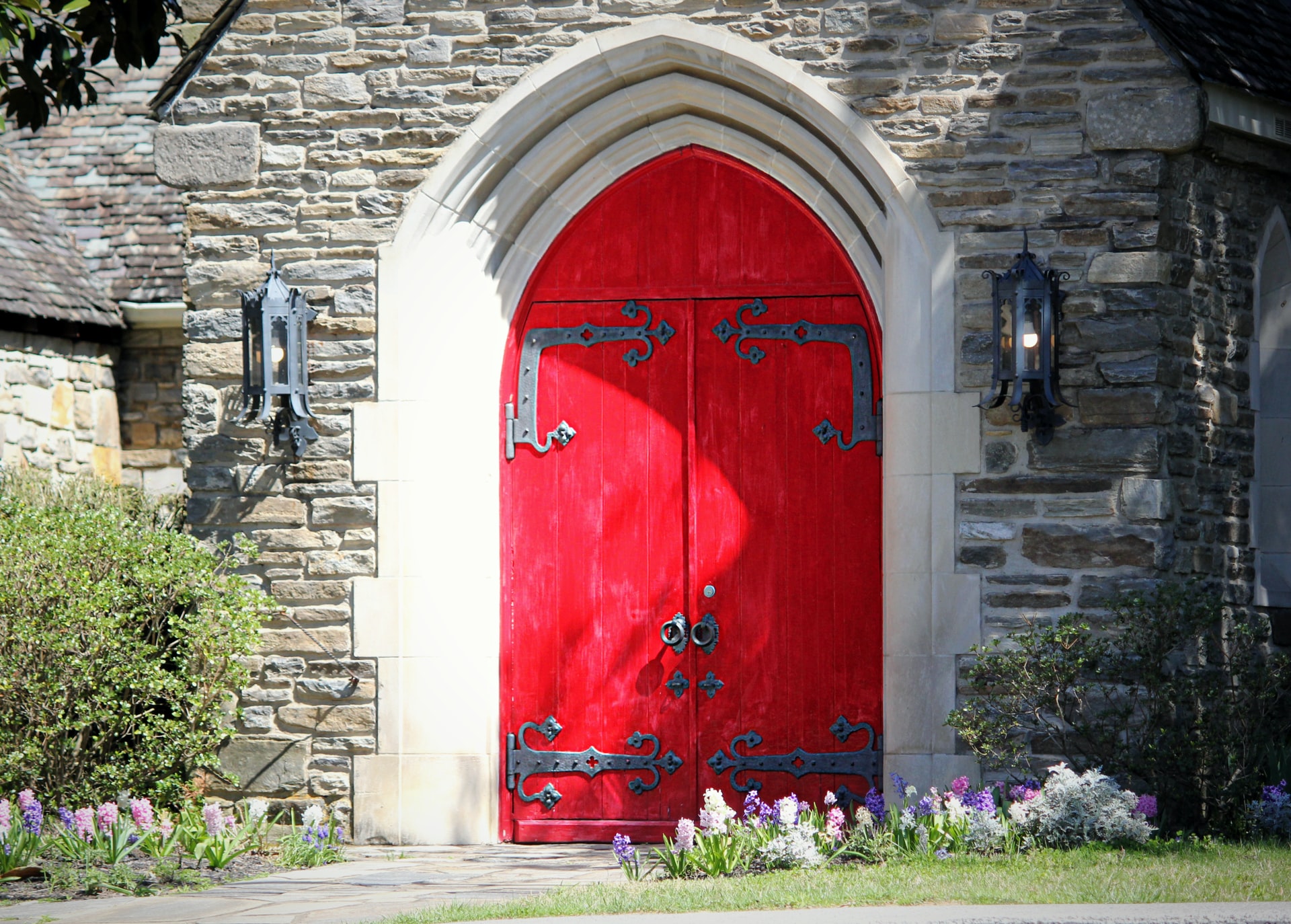 Outdoor Gate Locking Mechanisms – How Best To Lock A Gate