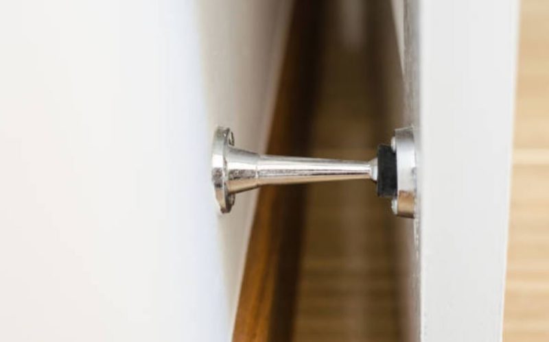 Wise Benefits Of Installing A Door, Kitchen Cabinet Door Stops Chain